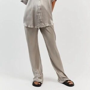 Dissh Simone Satin Bias cut pant Pewter gray